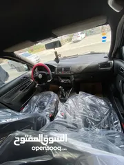  12 فولوكس فاجن بورا 2002