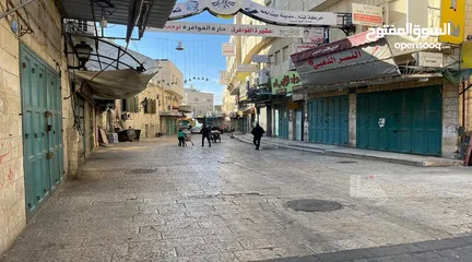  1 محل تجاري للبيع خلو