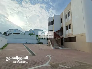  11 Wonderful 7 BR villa for rent in Madinat Al Ilam Ref: 555S