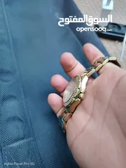  4 ساعة GUESS اصلية شغالة 100%