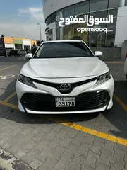  3 Toyota Camry 2019 GLE full option