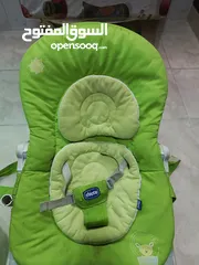  1 كوت بيبي ماركة شيكو بحاله جيدة