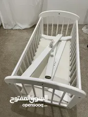  3 سرير اطفال من  جونيور