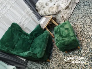  28 اثاث ايكيا بحالة ممتازة   شبه جديد  كورنرات  كنب  كراسي سفره