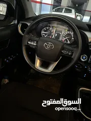  12 Toyota Hilux 2021