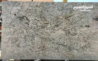  18 ألواح رخام وغرانيت Marble & Granite Slabs