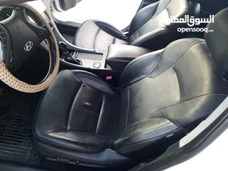  5 هونداي سوناتا 2015 7 جيد ولا نقرة السيارة نظيفة ماشية 164000 فل كامل عدا الفتحة  العنوان طبربور