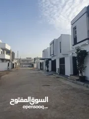  19 فيلا أرضية جديدة ماشاءالله للبيع في مدينة طرابلس منطقة السراج طريق المواشي بعد جامع الصحابة