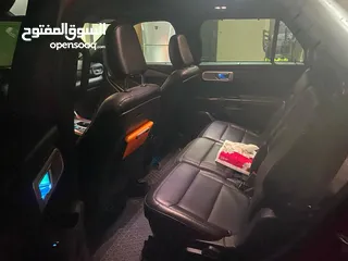  10 Ford Explorer 2020 Limited