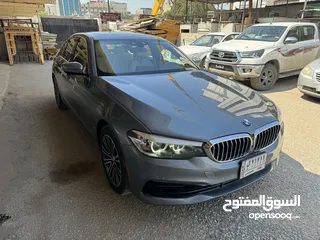  4 للبيع BMW حجم 530 موديل 2019