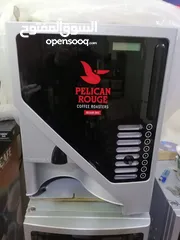  2 ماكنات نسكافيه و مشروبات ساخنة