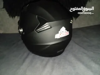  1 خوذة اشي فل الفل بس ناقصها صلاة نبي لتعون دليفري عندك مطور عندك فزبة خدلك وحدا وبتدعيلي