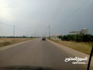  1 قطعة ارض مميزة للبيع مساحتها 3.600 م ع شارع الرئيس المطل ع سد الوحده قرقروش  بني كنانه قرية اليرموك