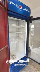  1 ثلاجة ببسي حجم كبير بحالة ممتازة