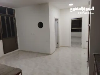  3 روف عباره عن استوديو للايجار