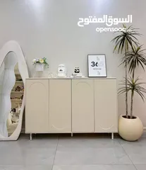  5 خزانة أنيقة بتصميم عصري ولمسة فخامة راقية  تجمع بين الجمال والعملية لتضفي ترتيب وأناقة على مدخل