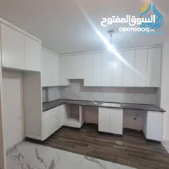  1 شقه جديده مميزة للايجار عين مصباح قرب عفاف مول