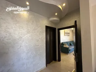  16 شقة طابقية للبيع في أجمل مناطق ابو علندا
