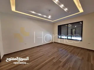  3 شقة اخير مع روف دوبلكس مع ترس للبيع في دير غبار بمساحة اجمالية 250م