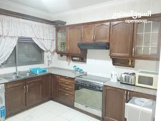  3 شقة مفروشة للايجار ثلاث غرف نوم في دير غبار