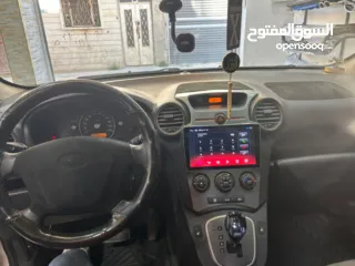  4 جيب كيا كارينز 2009