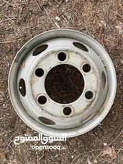  1 رنجات 17.5 للباص او الشاحنه