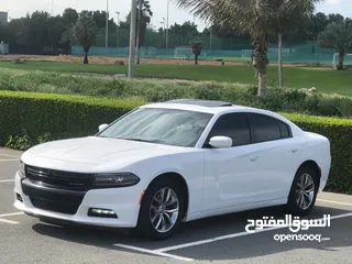  1 charger ،2016 GCC V6 ،Full Options, sunroof, Low mileage