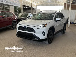  2 تويوتا راف فور ((2024)) XLE بريميوم، فل كامل، فحص كامل، فورويل، بطارية ليثيوم، حرة، بحالة الوكالة..