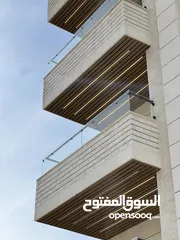  6 شقة ارضية/ 175م تدفئة مركزية راكبة تعمل على الغاز/ ترس امامي واسع/ موقع مميز