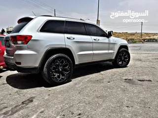  5 Grand Cherokee 2013