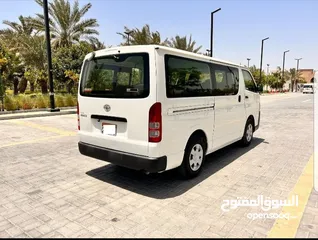  7 Toyota Bus For Rent باص للإيجار