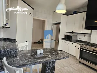  5 شقة مفروشة مميزة للبيع في الشميساني  -  قرب السفارة الليبية طابق ثاني 251م تشطيب سوبر ديلوكس