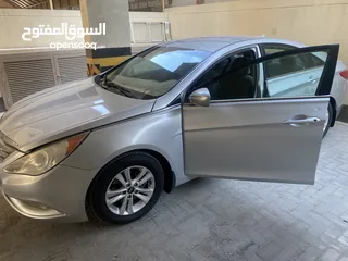  3 Hyundai Sonata 2013