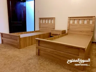  1 اتخوت مفرد شباب مقاس 190 في 90 بدون فرشه مفرد عادي او بكس مع إمكانية تغير الون