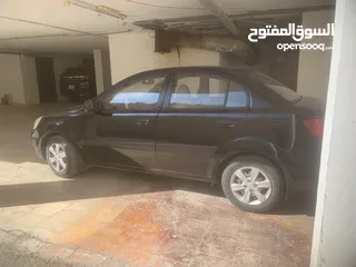  4 كيا ريو 2008 أربعة جيد ماتور جيد جير جيد لايوجد فيها صدأ أو هريان الفحص مرفق