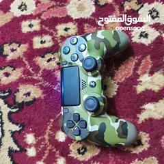  4 (Playstation 4 pro (1T بلايستيشن 4 برو 1 تيرا  امريكيه مع الكرتونه و ايد اصليه و وحده كوبي PS4 (1T)