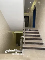  24 للبيع بالأقساط 36 شهر شقه ارضية 295م قرب جامعة البتراء طريق المطار البنيات 145م + 150م ترس