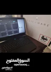  1 Alienware m15