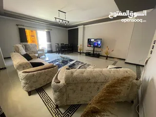  4 شقه للايجار