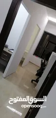  17 مطلوب ممول لشركة تنظيف مقابل دخل 500 دينار شهري