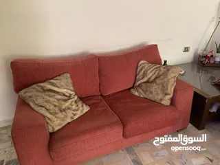  3 طقم كنب بحاله جيدةةةً