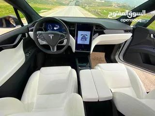  25 Tesla model X 100D 2018