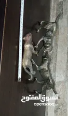  12 مجسمات حيوانات نحاس