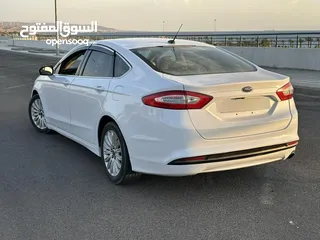  5 فورد فيوجن 2013