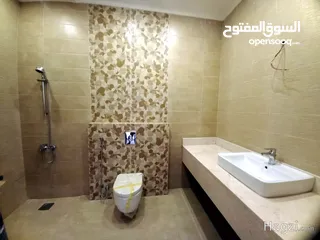  5 شقة طابق اول للبيع في دابوق ( Property ID : 30374 )