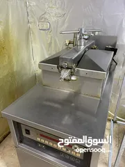  2 مطعم بروست كامل