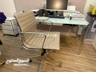  2 1500 AED Full set office brand USM