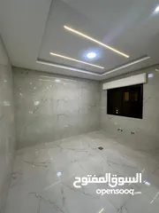  8 شقق فاخره للبيع في البنيات