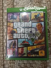  7 اقراص XBOX one  ،GTAوFIFAو2K20