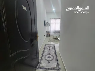  18 شقه مفروشه للإيجار في مدينة الرياض بجنوب الشامخه مكونة من غرفه وصالة